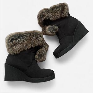 Y2k American Eagle Fur Wedge Booties with Pom Poms
